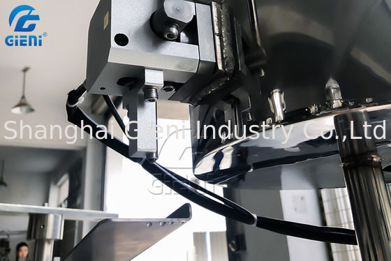 Hand Manual Type Lip Balm Pouring Machine With 20L Heating Stirring Tank