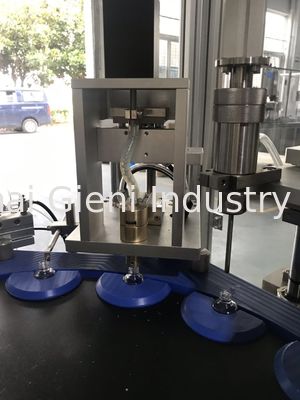 45pcs/Min Nail Polish Filling Capping Machine With 2 Nozzles