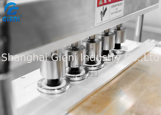 Compact SS304 1500pcs/H Semi Automatic Lipstick Maker Machine