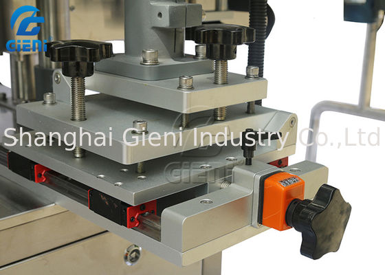 Double Side Star Wheel Labeling Machine For Square And Round Bottles
